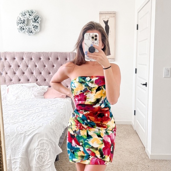 Speechless Floral Watercolor Print Strapless Cocktail Mini Dress Size XS Ruched - Picture 2 of 5